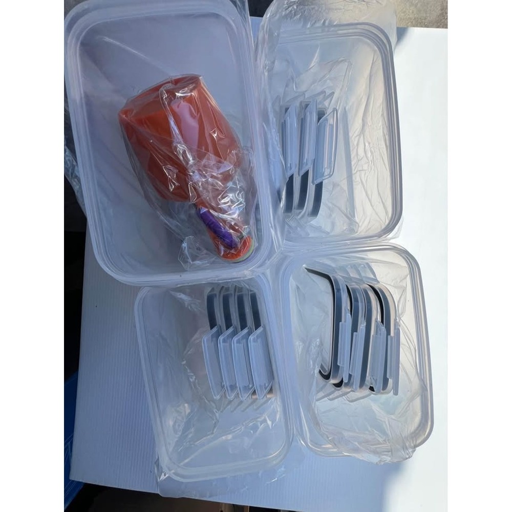 Airtight Food Storage Container Set 4pc with Lids Measuring Cups and Labels